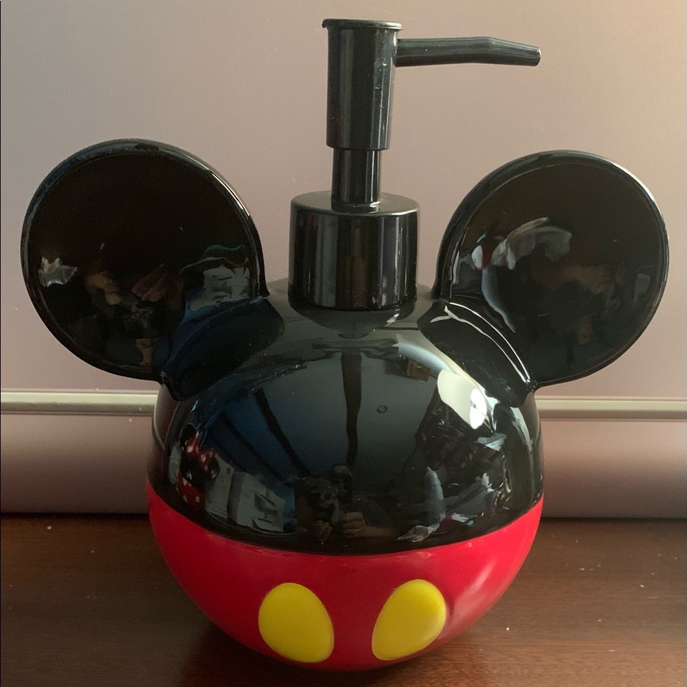 Disney Mickey Mouse Ceramic Dispenser